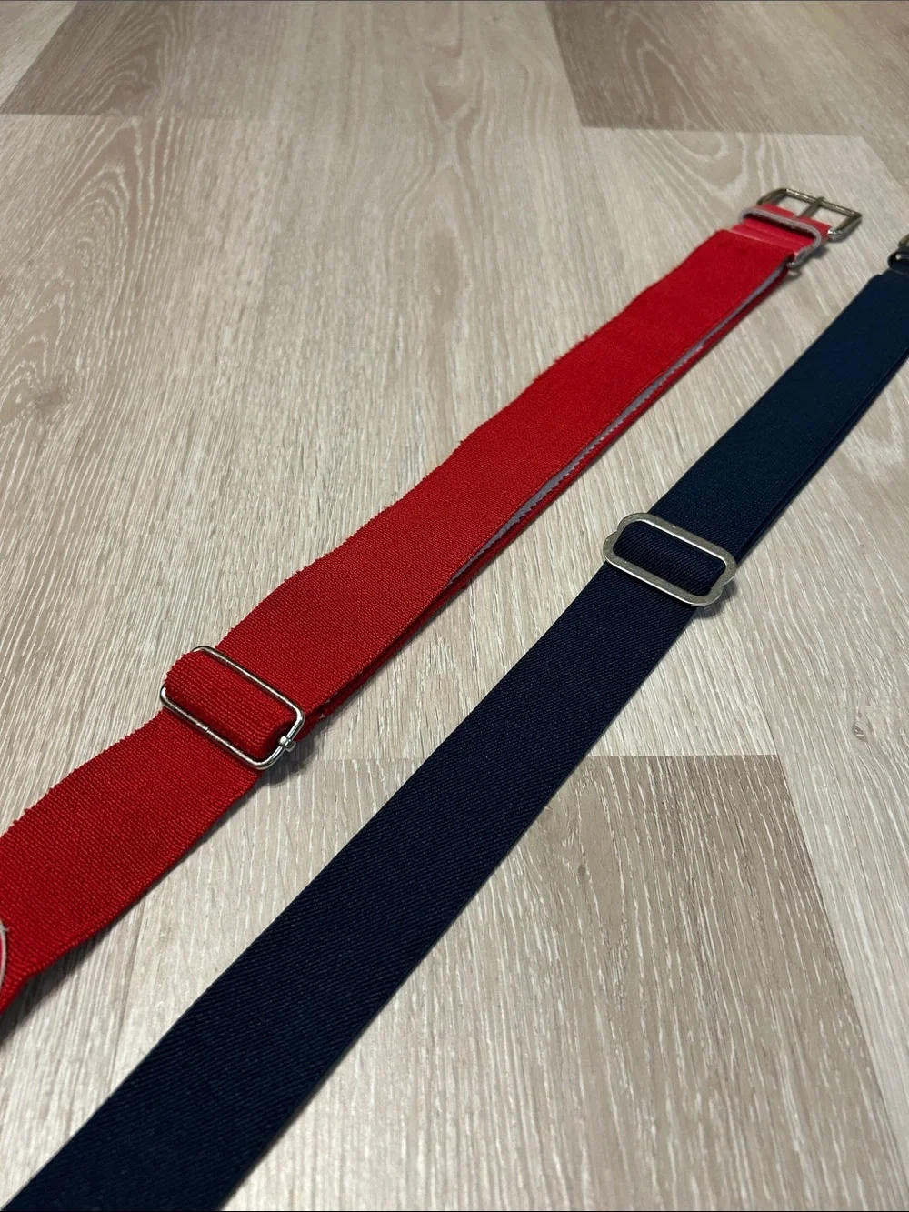 Academy Adjustable Red and Navy Webbing Baseball Belts - Set of 2